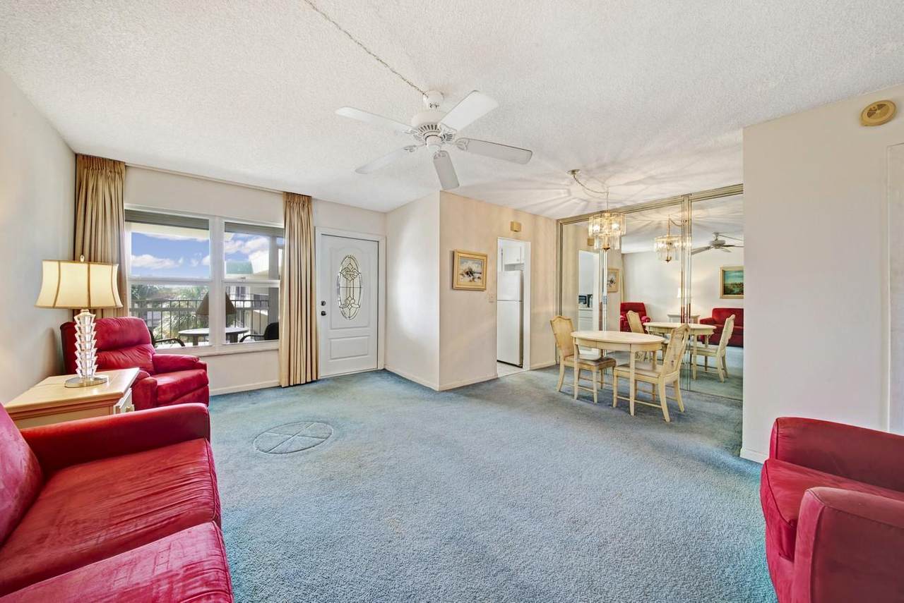 804 7th Street - Photo 1