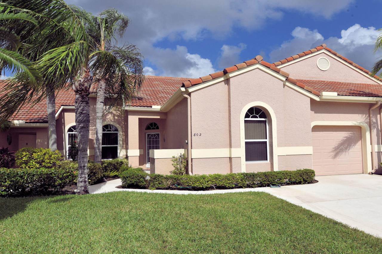802 Sabal Palm Lane - Photo 1