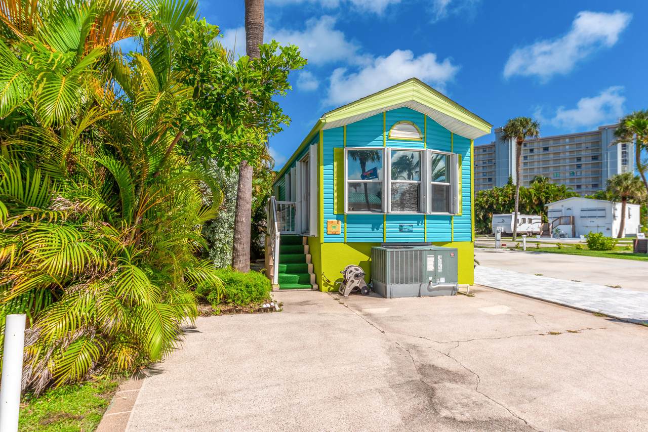 10725 Ocean Drive - Photo 1