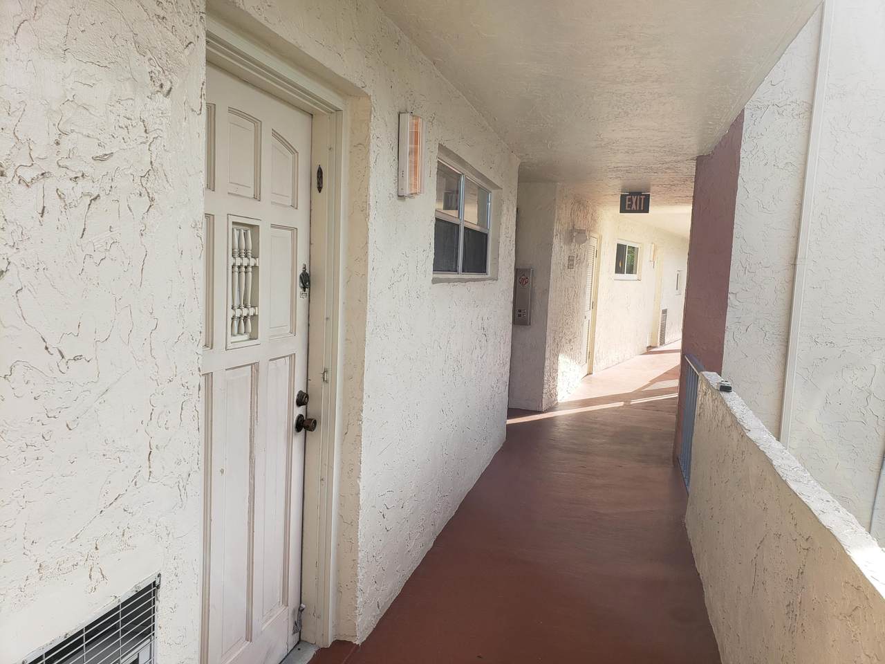 681 Hollybrook Drive - Photo 1