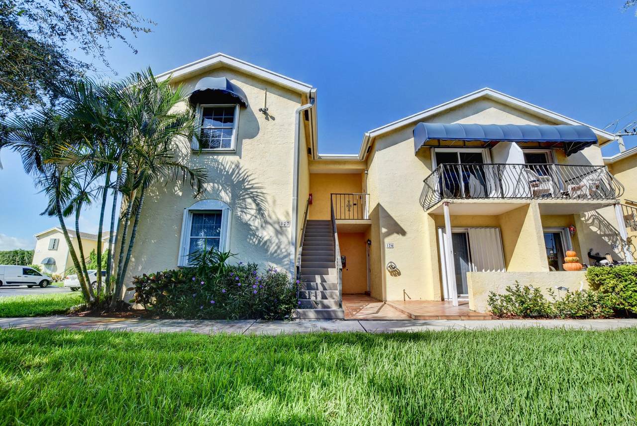 177 Waterside Drive - Photo 1