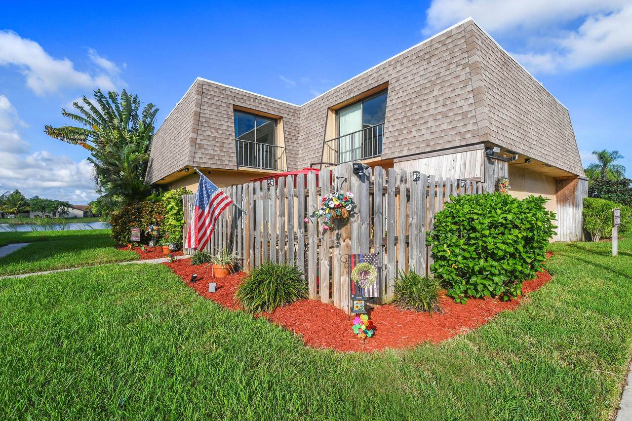 5401 Waterview Circle - Photo 1