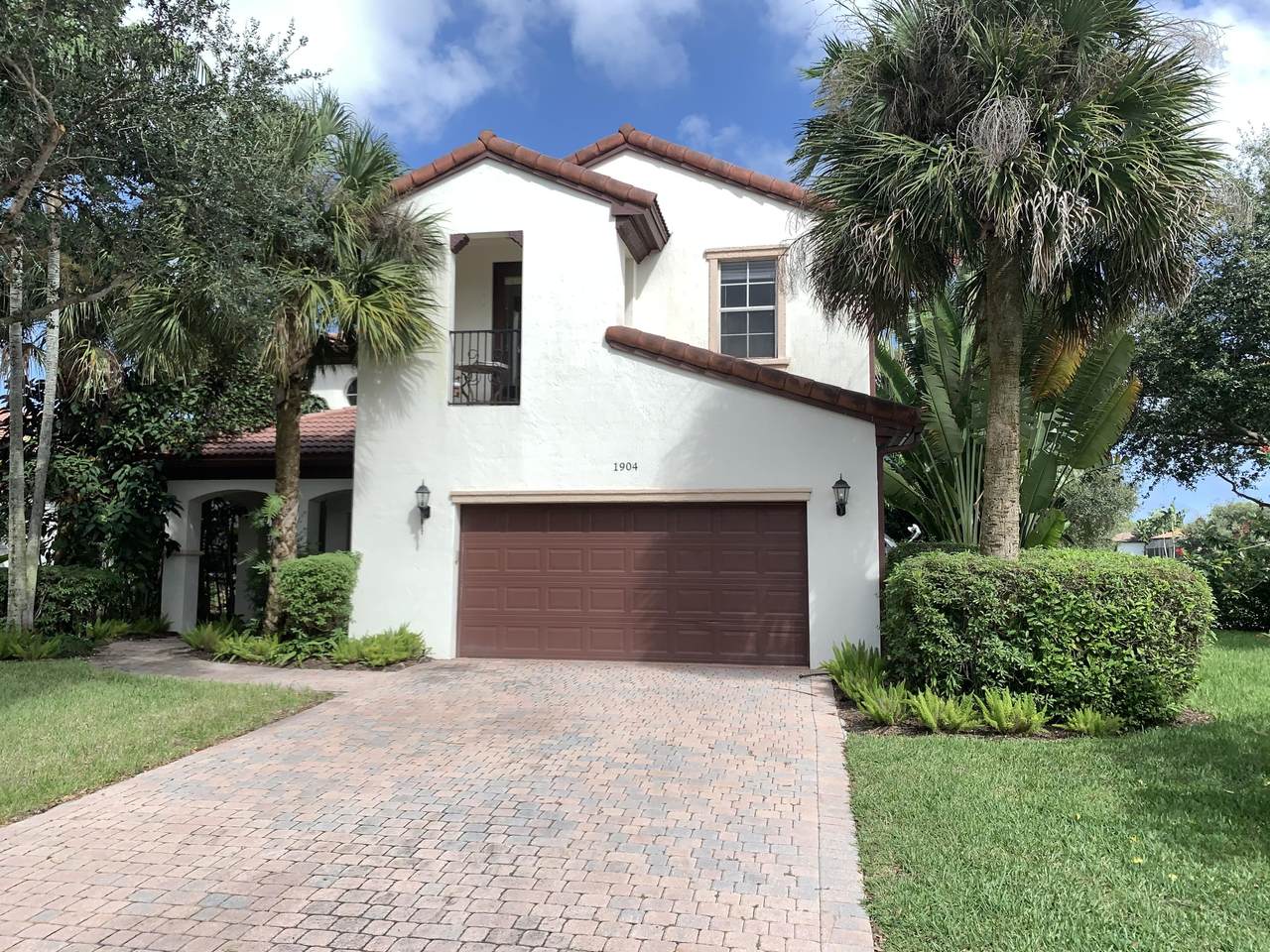 1904 Flower Drive - Photo 1