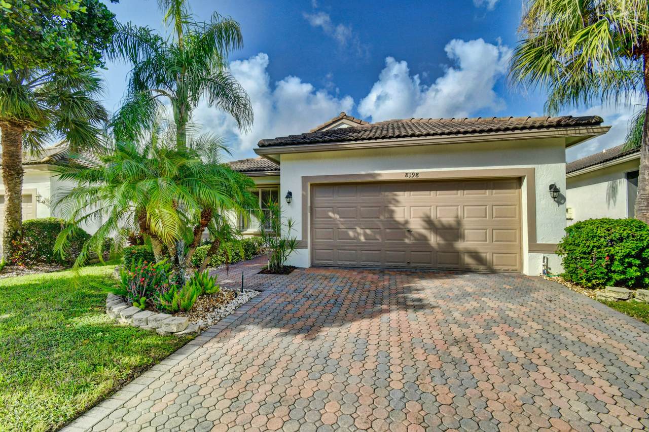 8198 Bellafiore Way - Photo 1