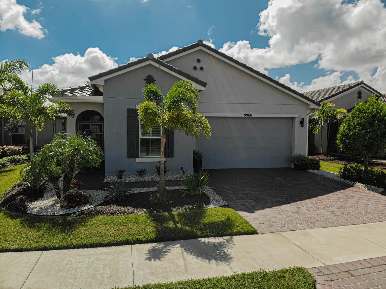 9960 Trumpet Tree Circle - Photo 1