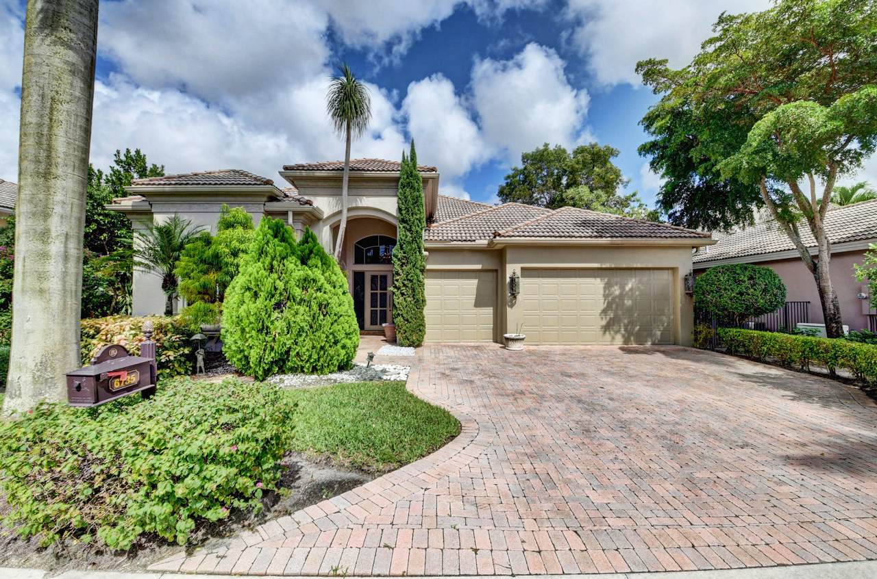 6735 Casa Grande Way - Photo 1
