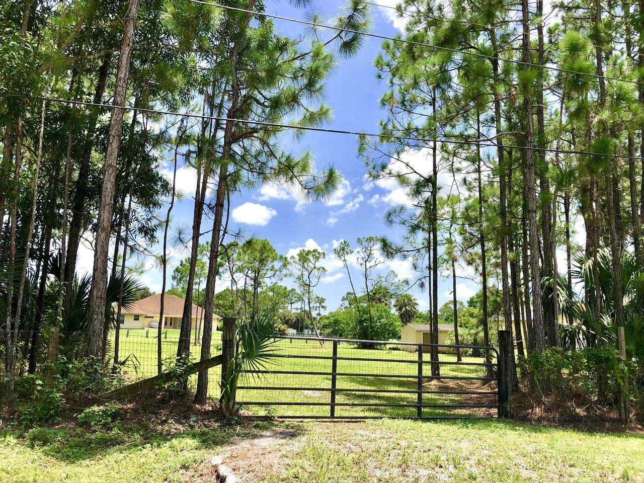 17854 82nd Road - Photo 1