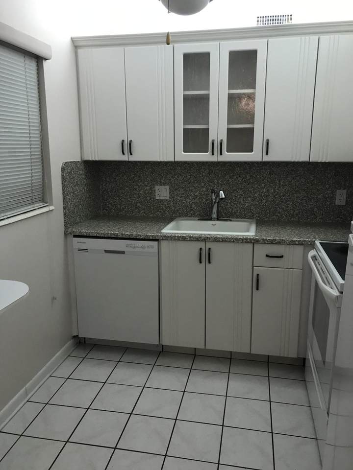 331 Northampton Q - Photo 1