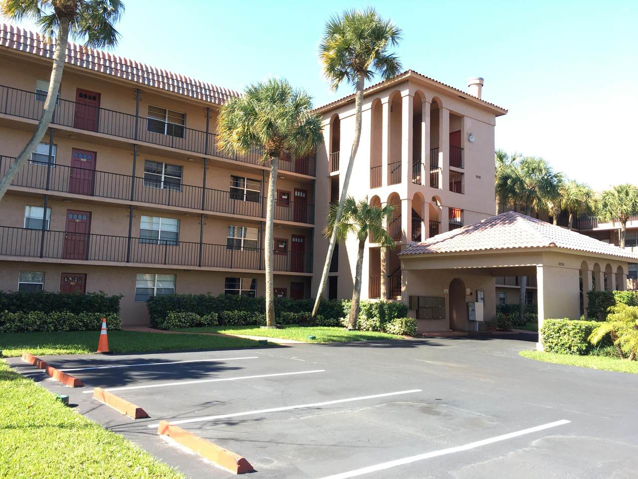 10110 Boca Entrada Boulevard - Photo 1