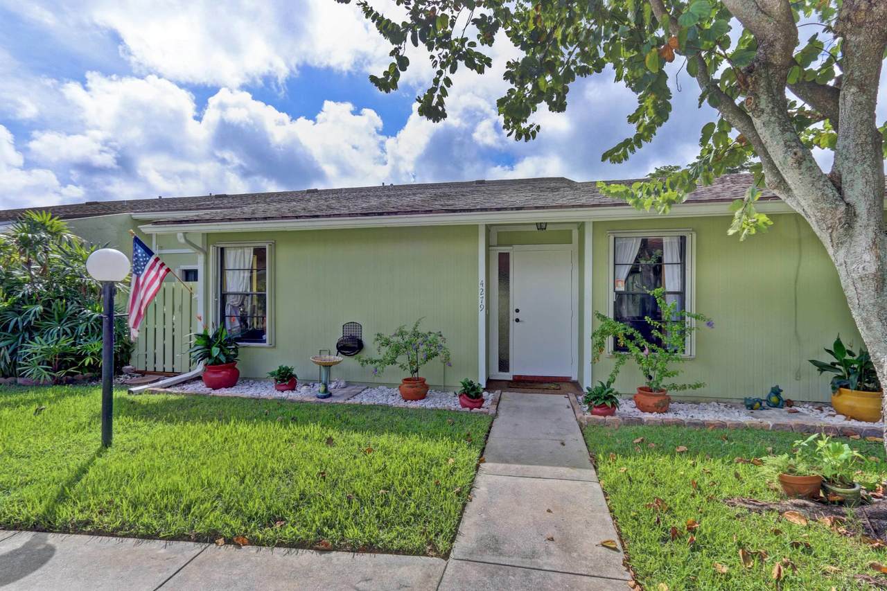 4279 Willow Pond Circle - Photo 1