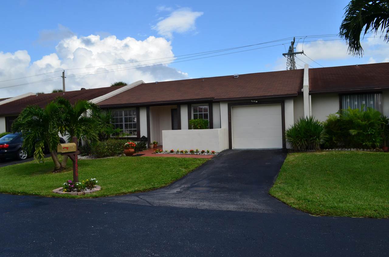 15656 Bottlebrush Circle - Photo 1