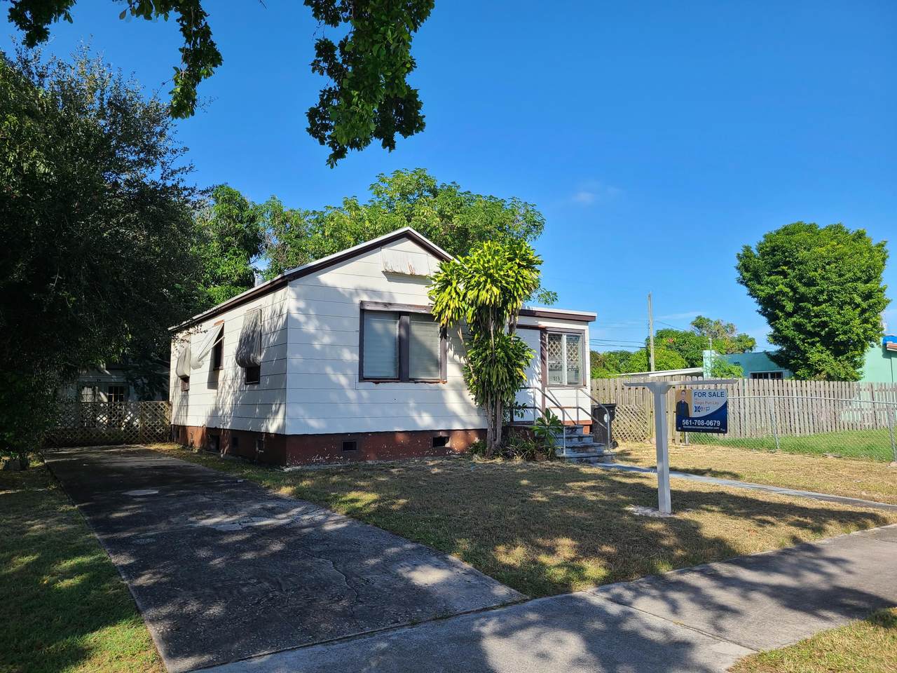 518 Worthmore Drive - Photo 1