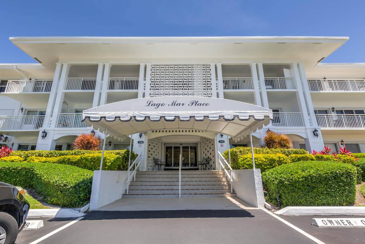 1750 Ocean Lane - Photo 1