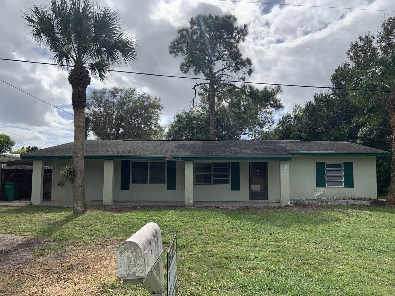 2111 Donald Ave Avenue - Photo 1