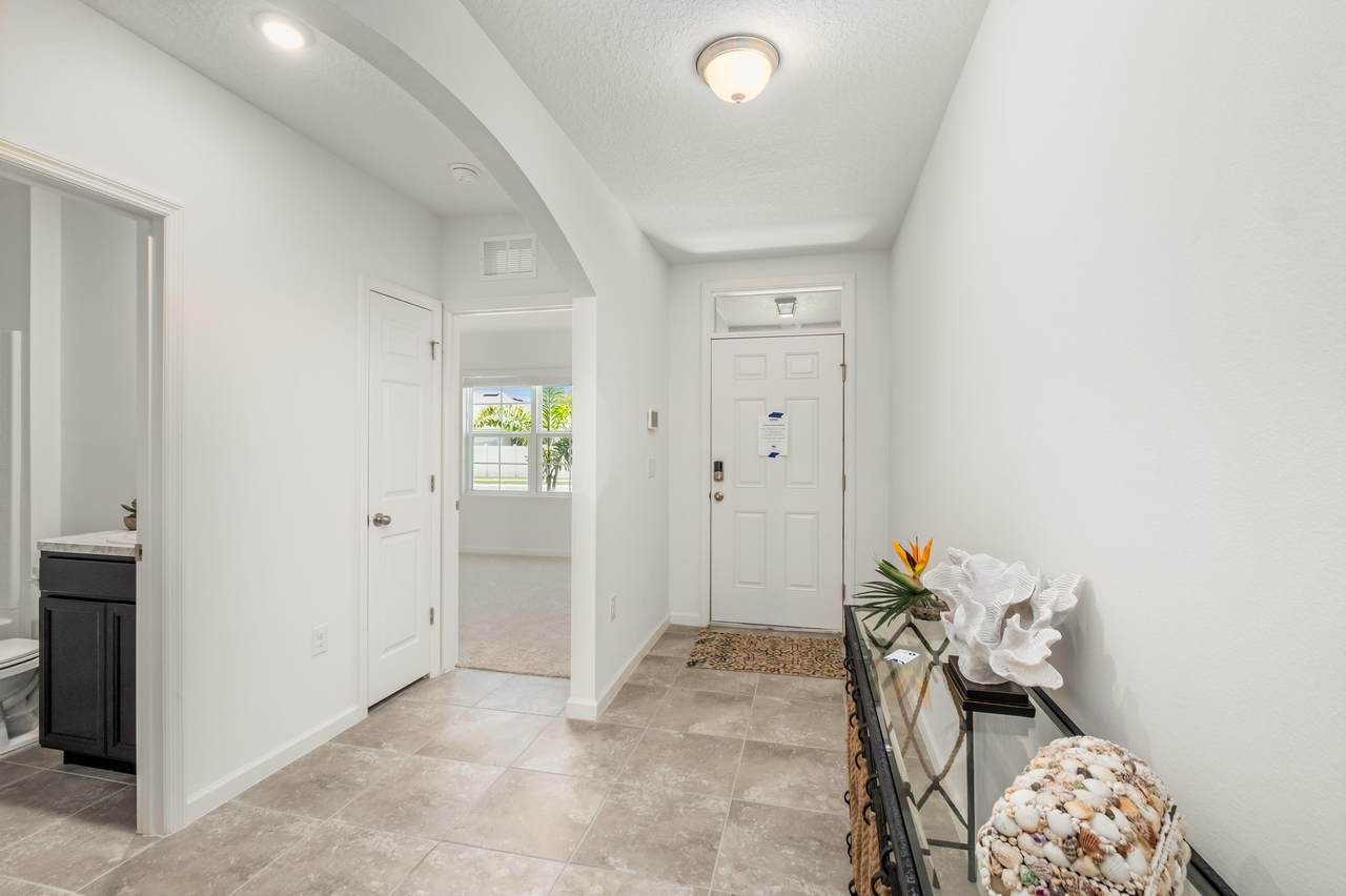 6181 Regent Street - Photo 1