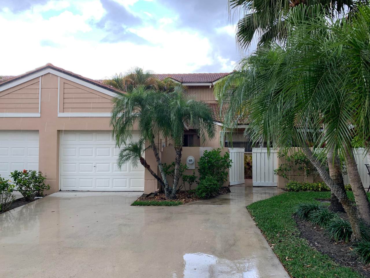 505 Prestwick Circle - Photo 1