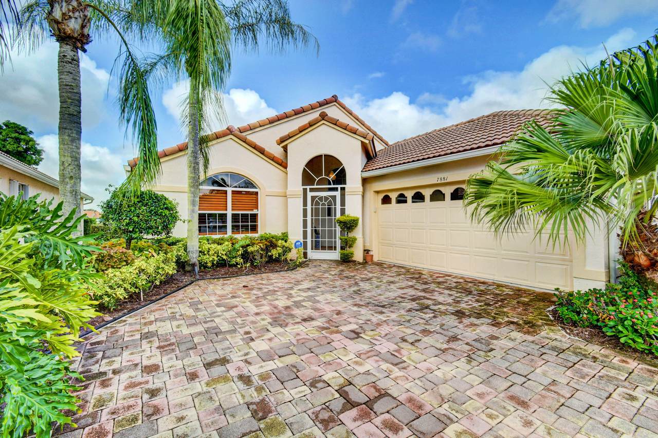 7881 Stirling Bridge Boulevard - Photo 1
