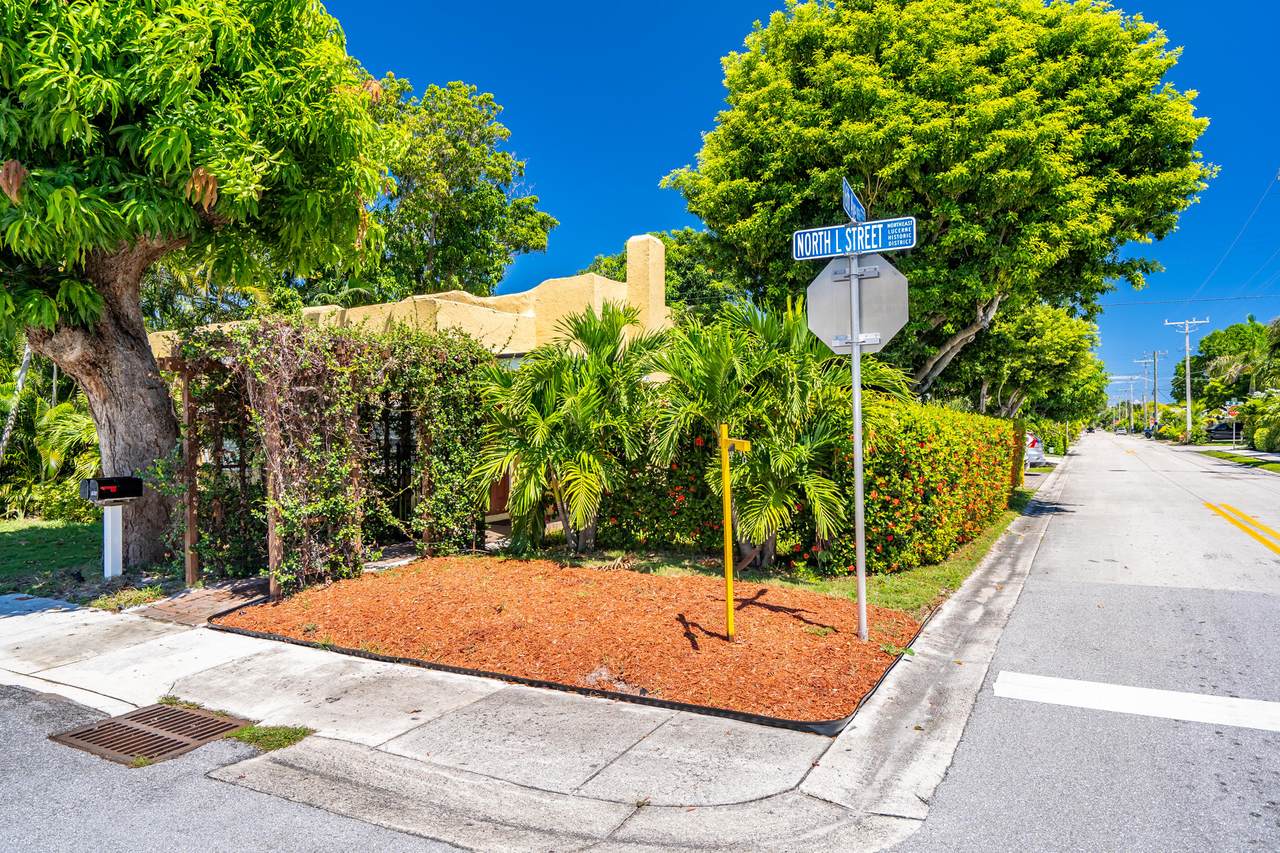 1602 L Street - Photo 1