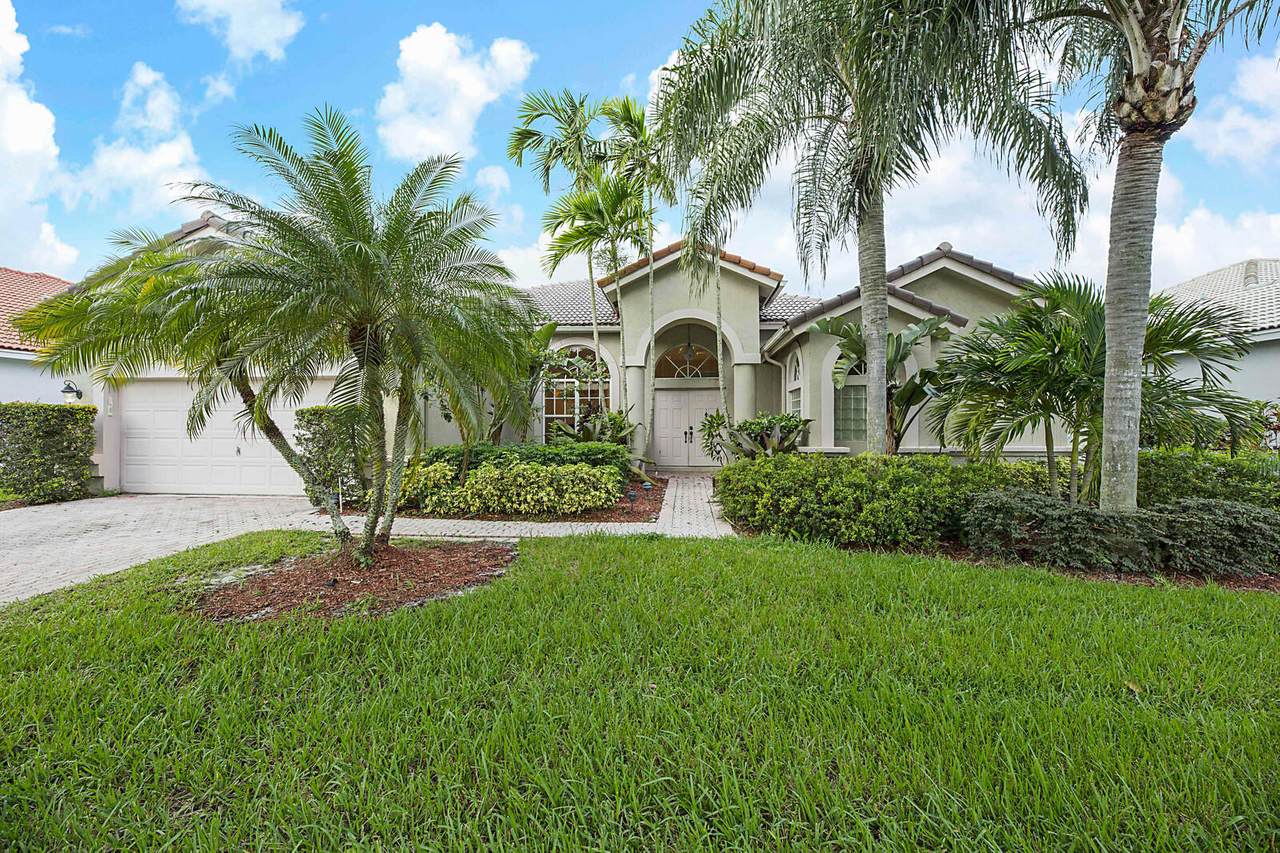 10372 Lexington Estates Boulevard - Photo 1