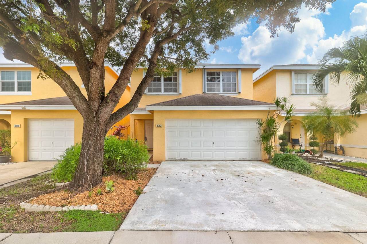 4063 Eastridge Circle - Photo 1