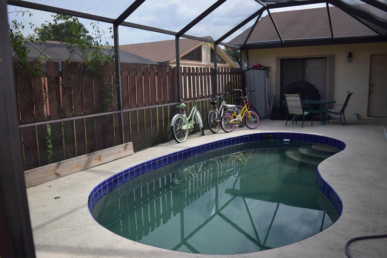 1178 Pitusa Court - Photo 1