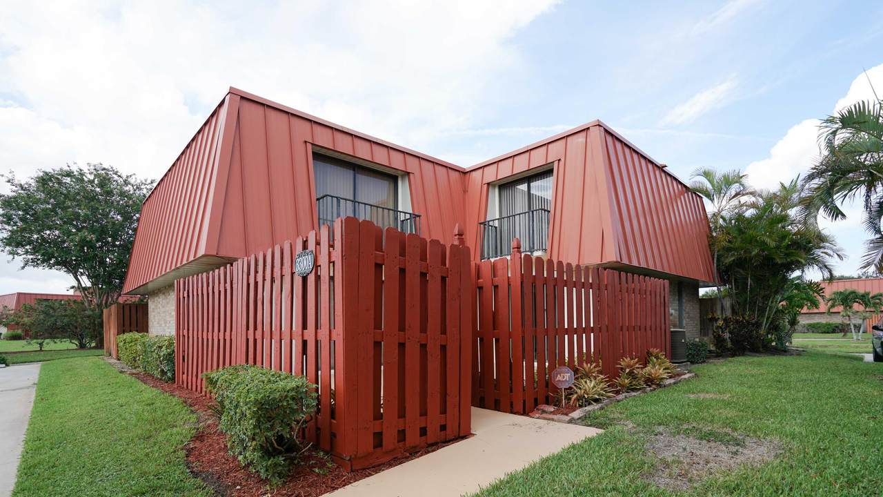 3300 Meridian Way - Photo 1