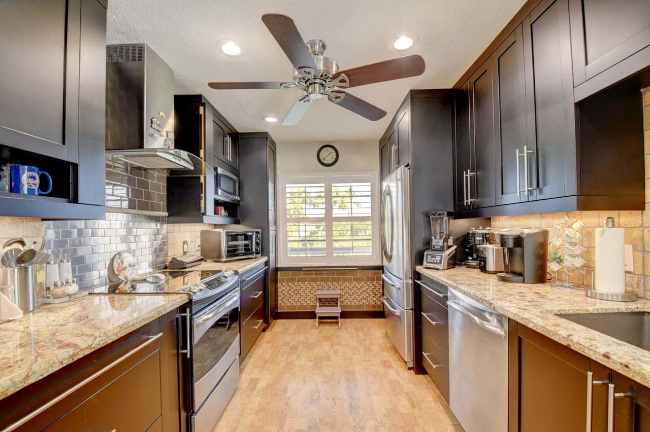 8210 Casa Del Lago - Photo 1