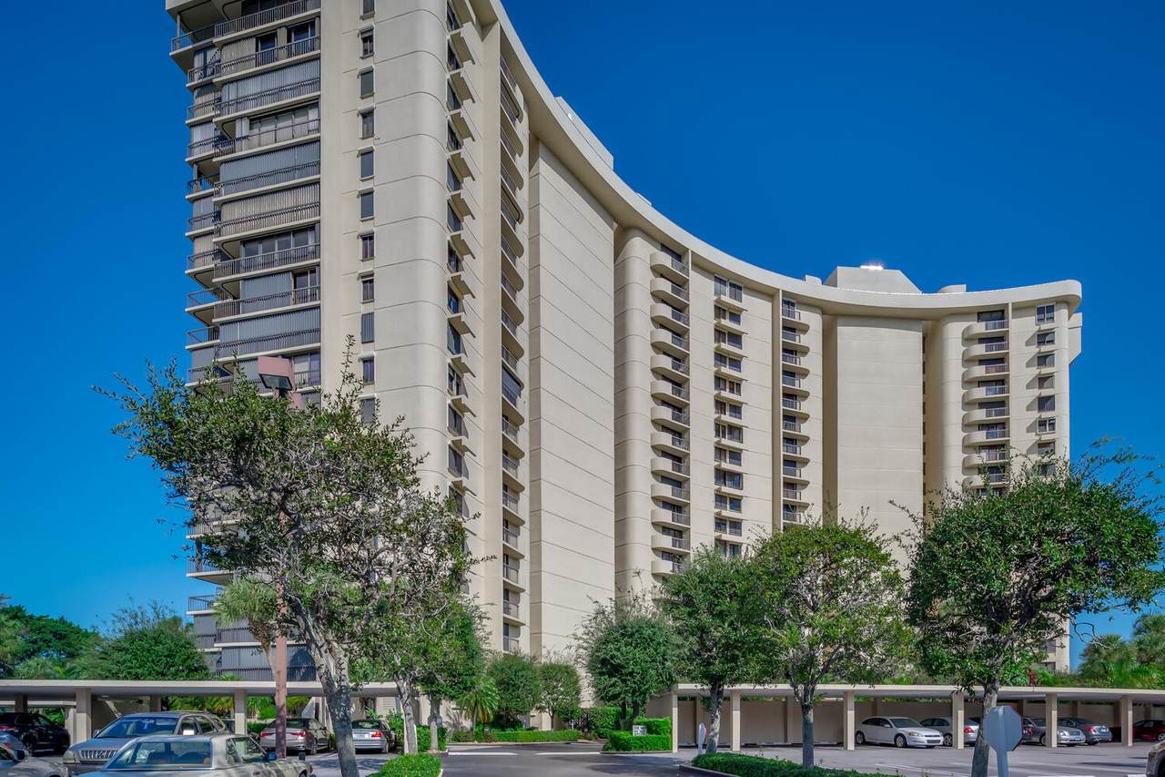 2480 Presidential Way - Photo 1