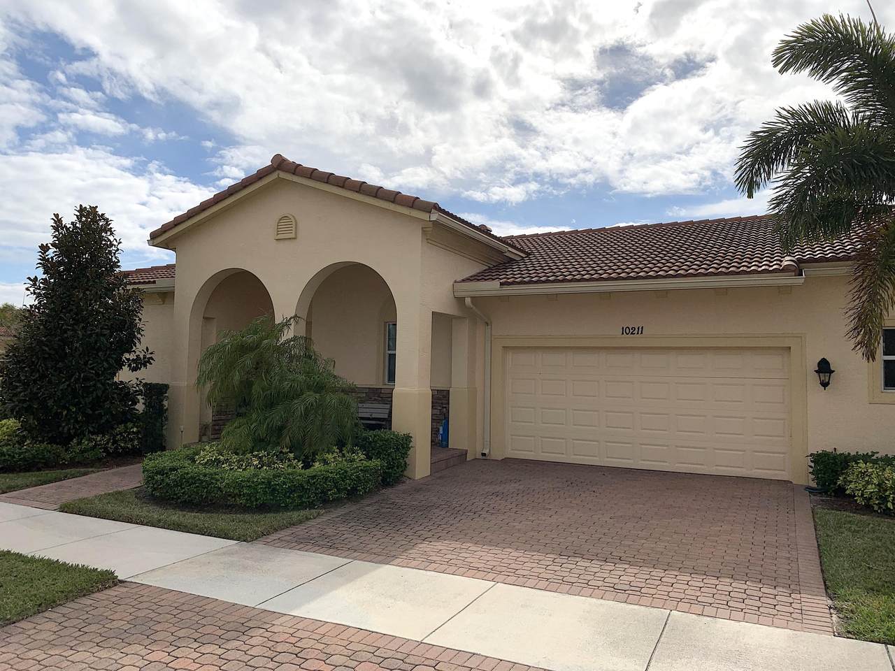 10211 Reggiani Road - Photo 1