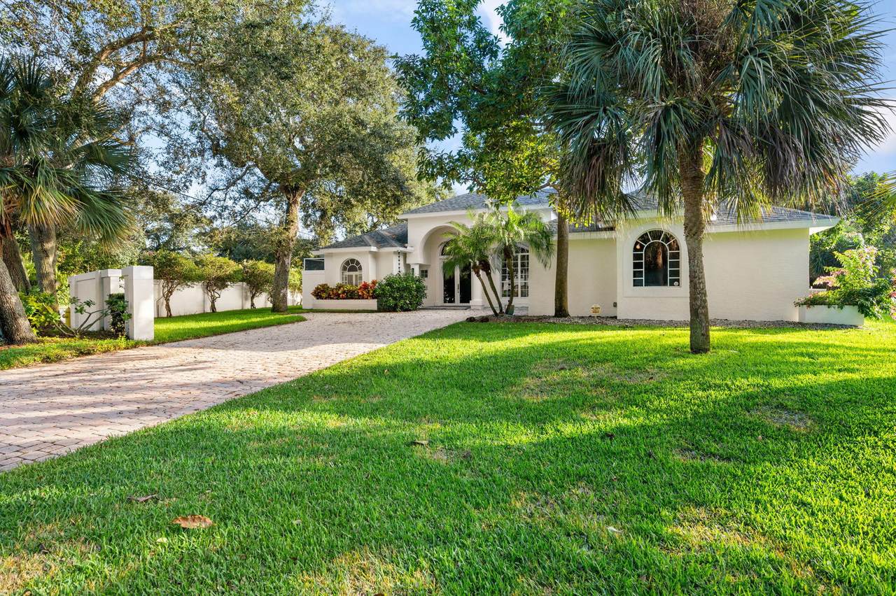 690 Eugenia Road - Photo 1