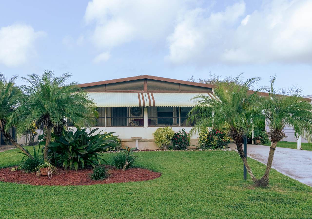 7836 Independence Avenue - Photo 1