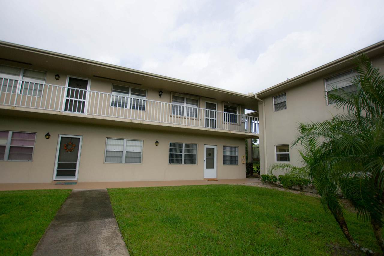 20 Lake Vista Trail - Photo 1