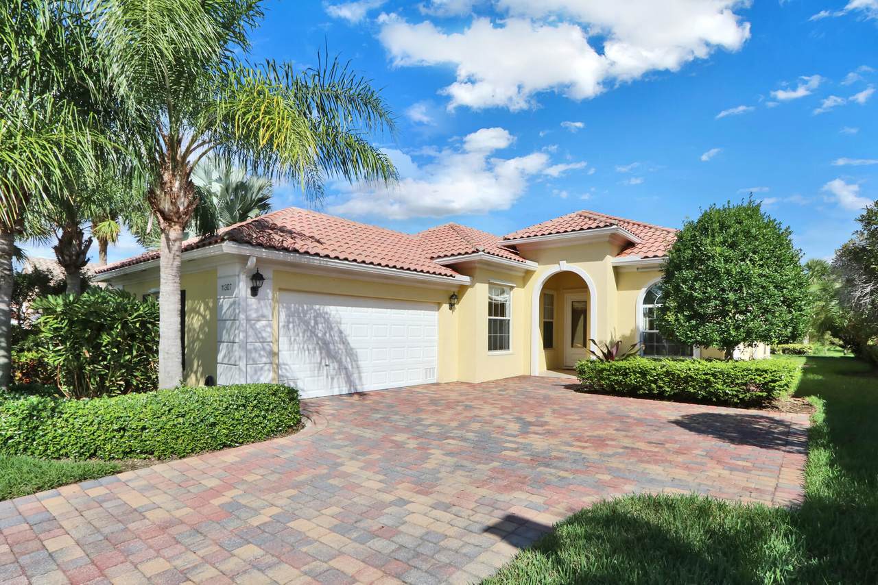 11307 Rockingham Drive - Photo 1