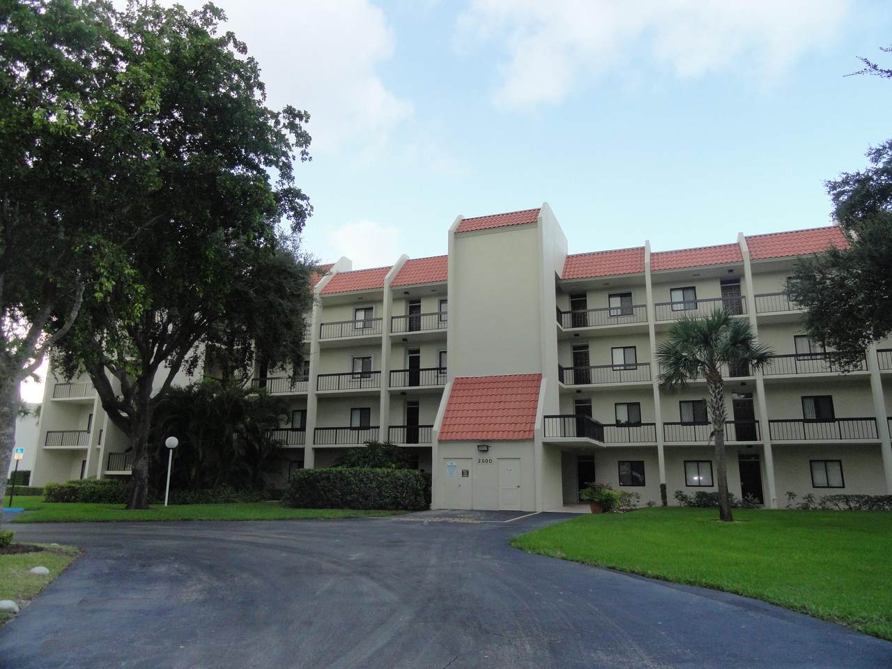 2500 Presidential Way - Photo 1