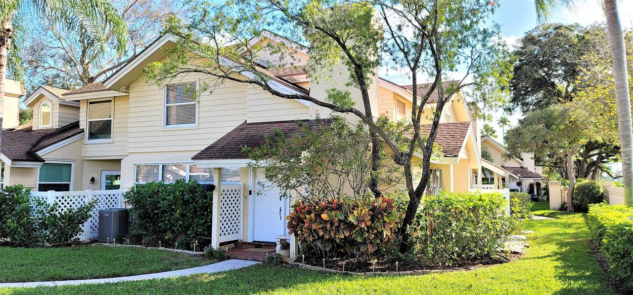8103 Oakton Court - Photo 1