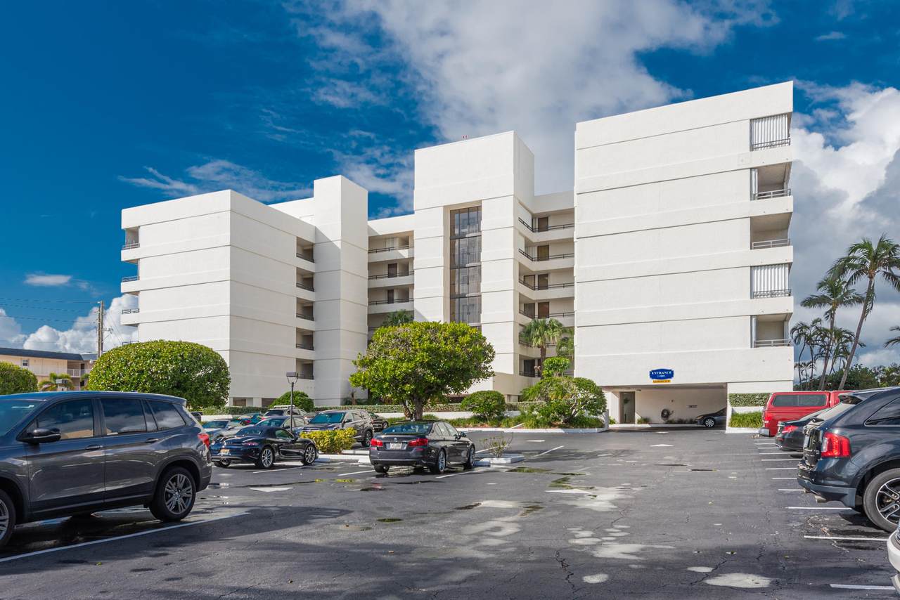 3555 Ocean Boulevard - Photo 1