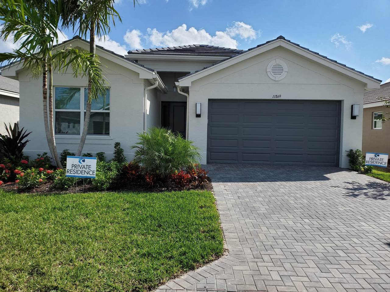 11869 Jasper Lake Way - Photo 1