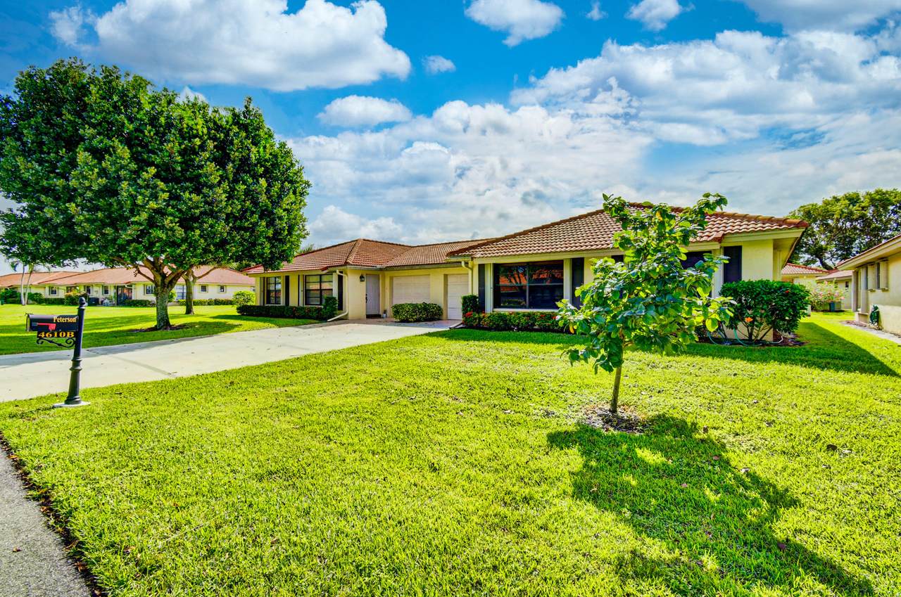4610 Apple Tree Circle - Photo 1