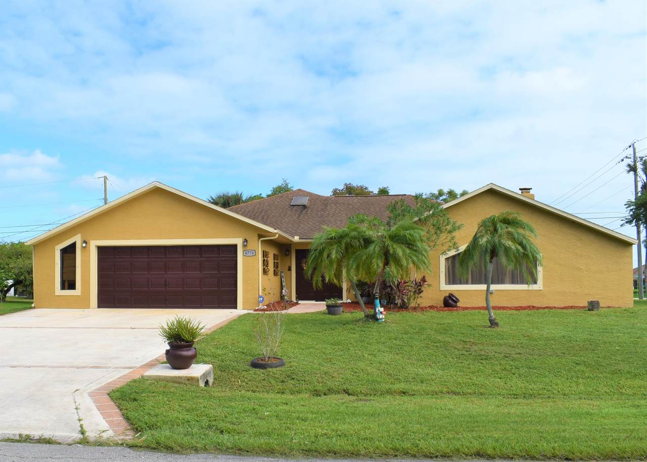 6770 Daffodil Lane - Photo 1