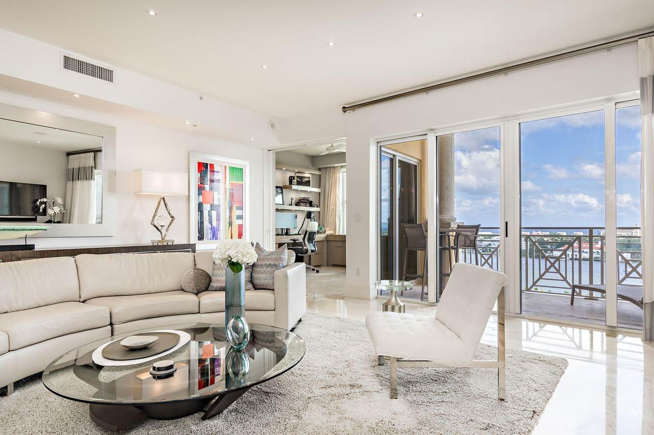 201 Narcissus Avenue - Photo 1