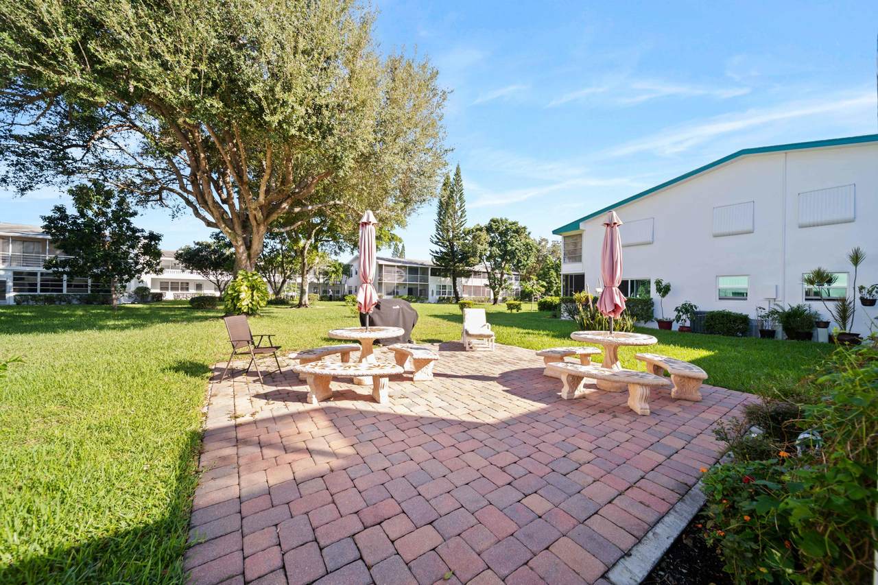 256 Sussex M - Photo 1