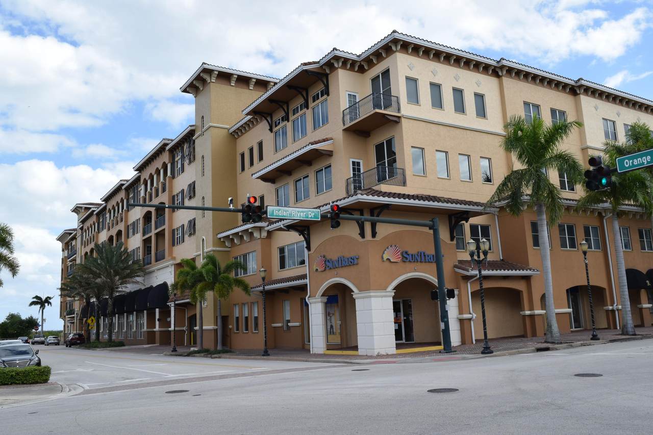 130 Indian River Drive - Photo 1