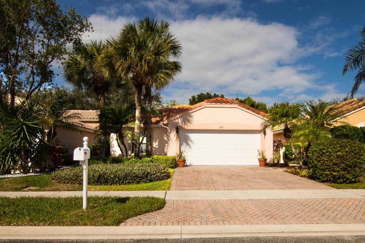 5185 Clover Creek Drive - Photo 1