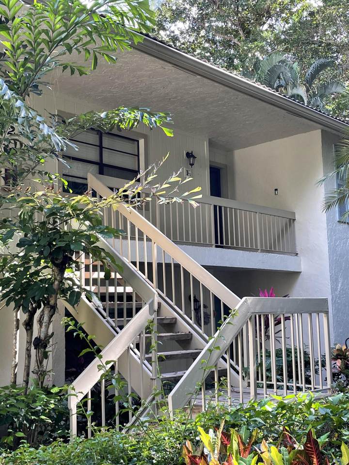 22 Westgate Lane - Photo 1