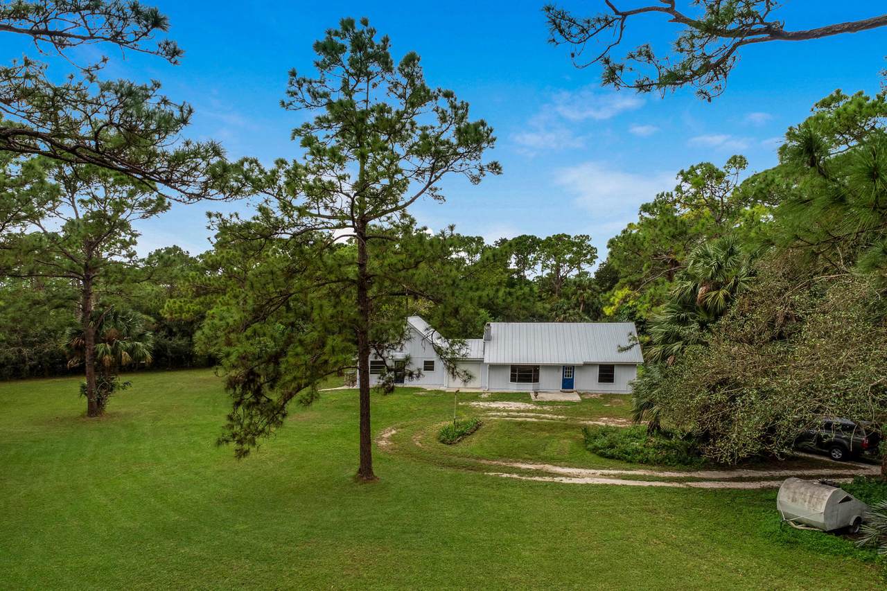 9667 Whippoorwill Trail - Photo 1