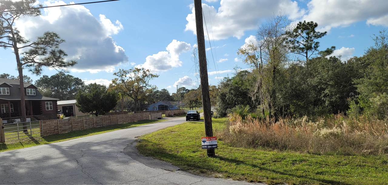 0 Carlesimo Avenue - Photo 1