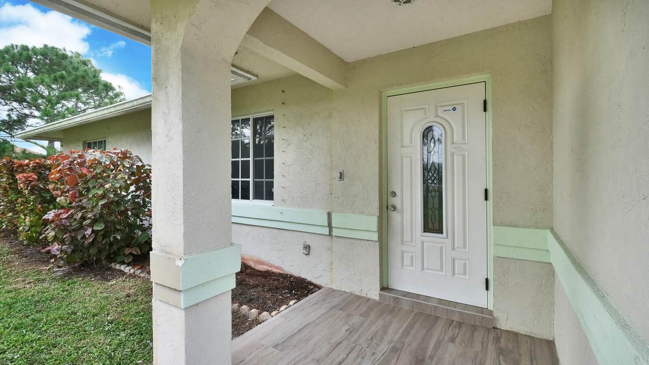 17817 81st Lane - Photo 1