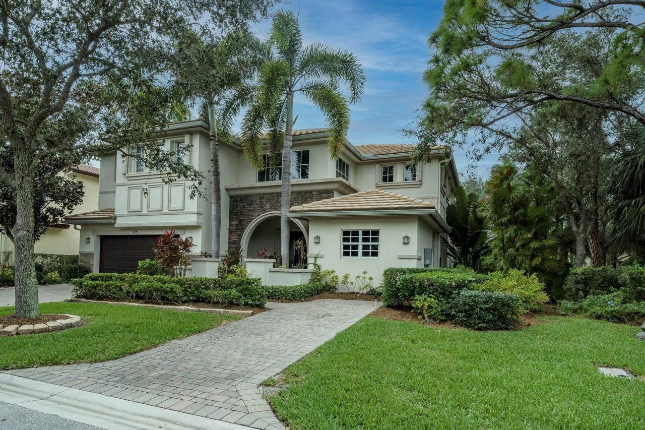 905 Mill Creek Drive - Photo 1