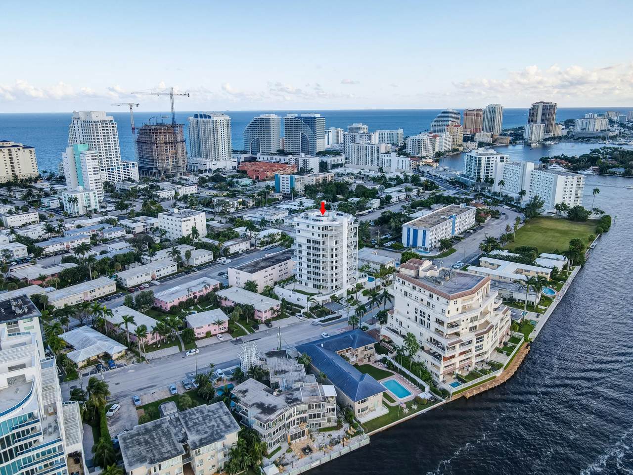 612 Bayshore Drive - Photo 1