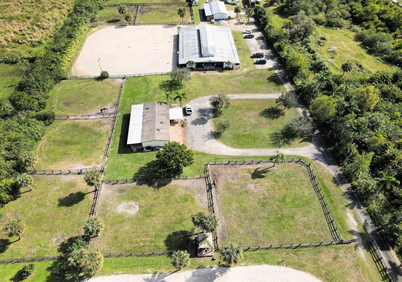 2962 D Road - Photo 1